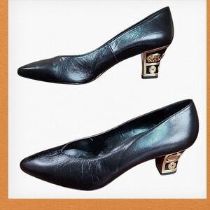 The Touch of Nina 80s Elephant Heel Pumps Sz 8
